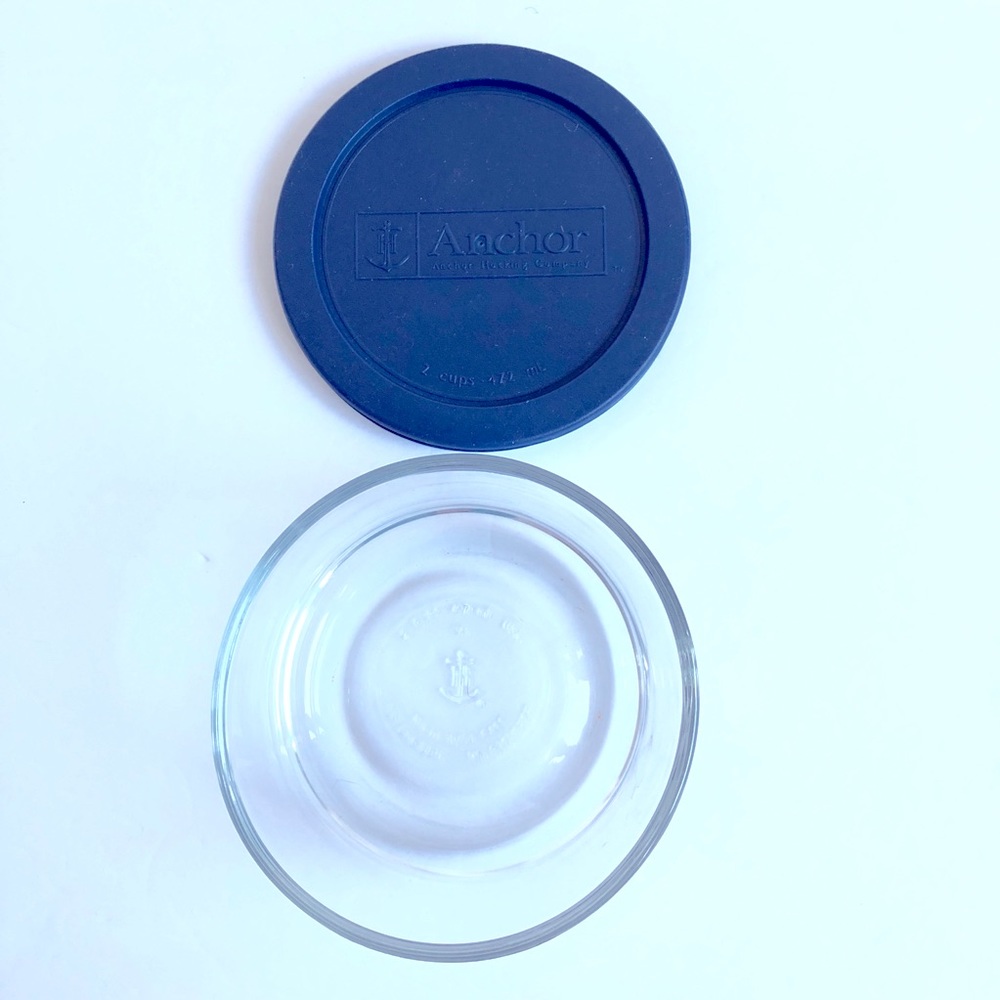 Anchor Hocking Bowl w/ Lid 2 Cups 1903-AH Blue